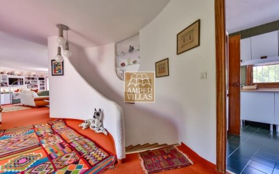 Exclusiva villa con impresionantes vistas panorámicas junto al Club de Golf de Altea